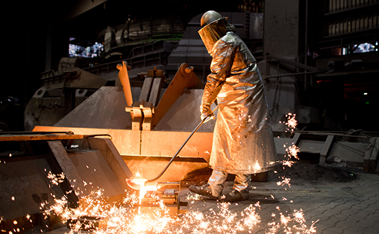 Росстат отчитался о падении промпроизводства в феврале на 2,7%  Росстат отчитался о падении промпроизводства в феврале на 2,7%